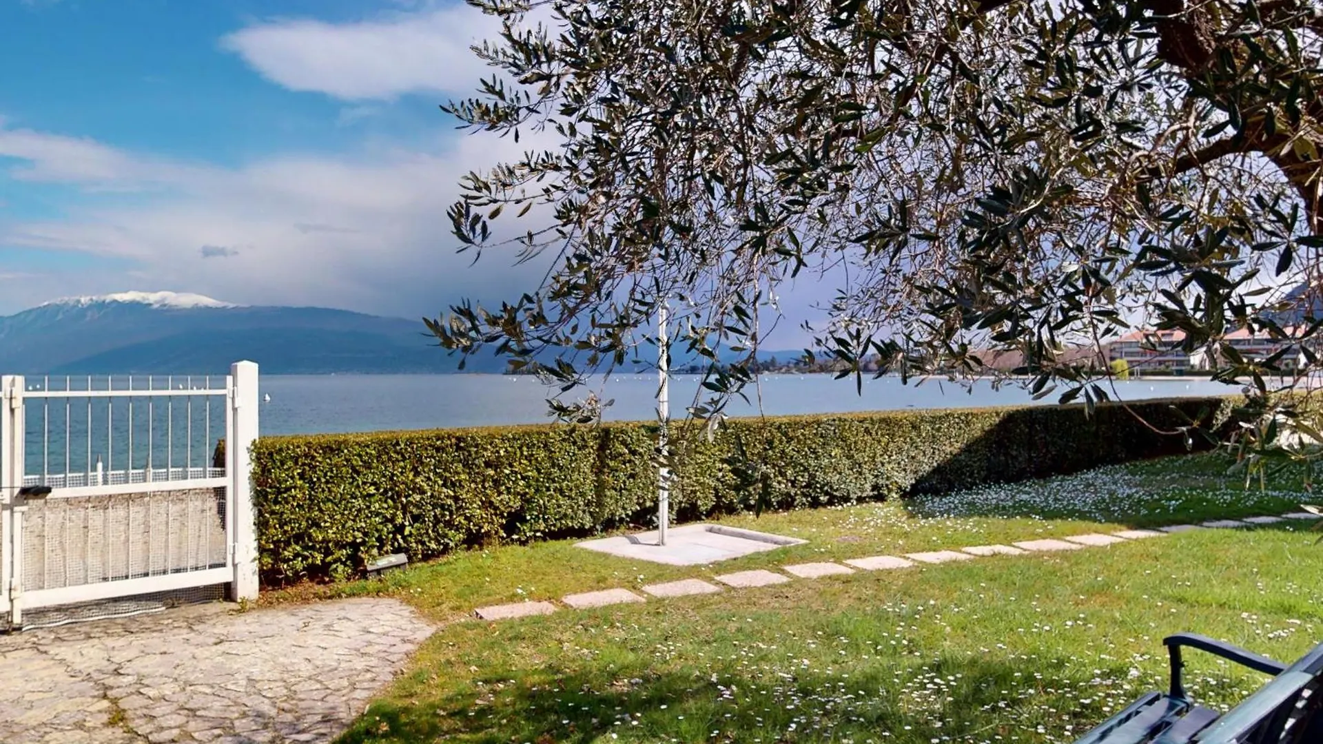 Apartment Appartamento Maria Elena By Bookinggardalake Manerba del Garda